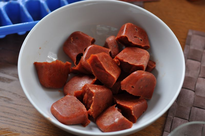frozen-pizza-sauce-cubes